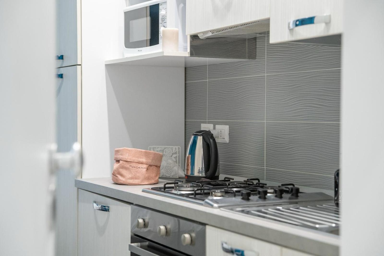 Bovio Boutique Studio Apartment Naples Room photo