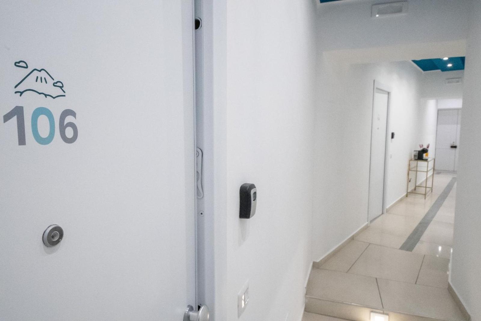 Bovio Boutique Studio Apartment Naples Exterior photo